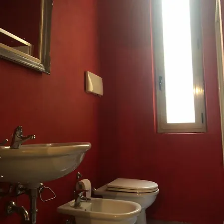 Cozy Three Close To Porta Venezia Appartement *